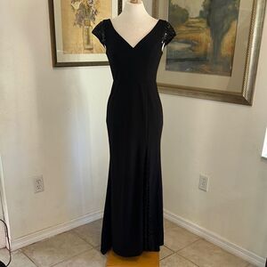 NWT EVER PRETTY Elegant Black/Sequin Evening Gown Size Small